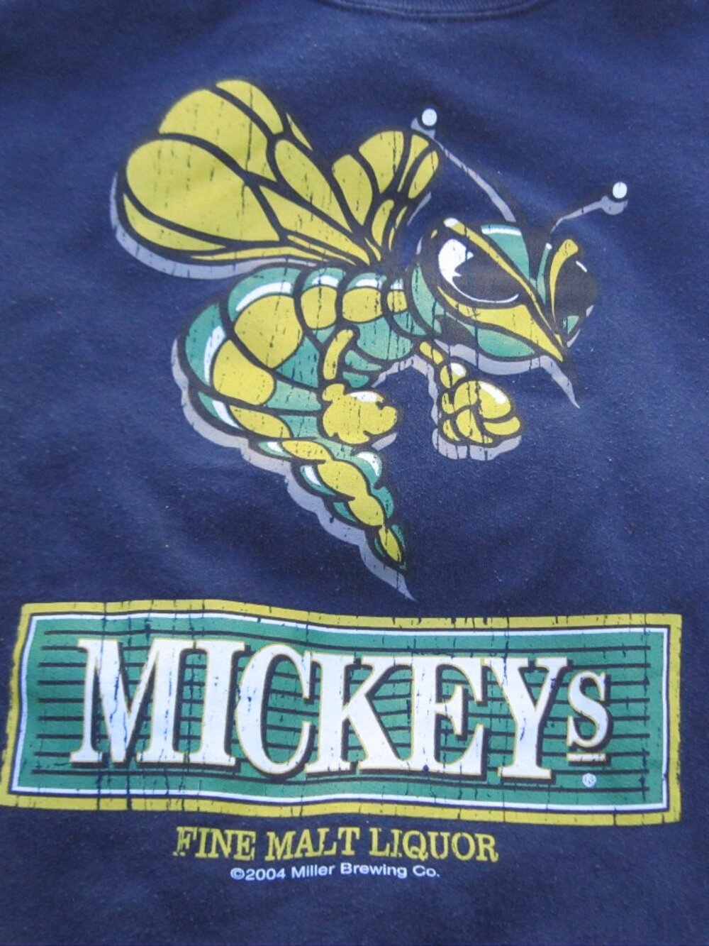 2004 Mickey's Malt Sweatshirt Size XL